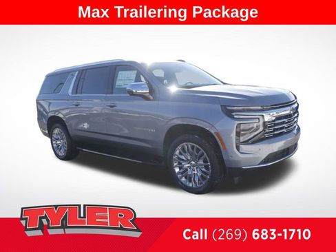 New 2026 Chevrolet Suburban Premier w/ Sun And Tow Package AWD/4WD image 1