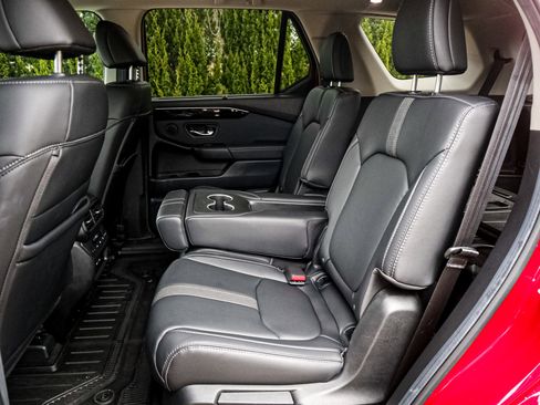 Certified 2025 Honda Pilot EX-L image 29