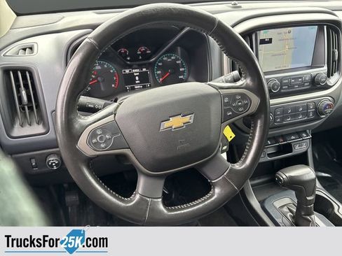 Used 2015 Chevrolet Colorado Z71 image 17