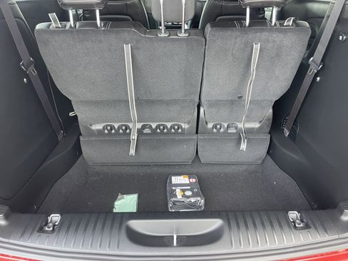 New 2026 Chrysler Pacifica Select image 26