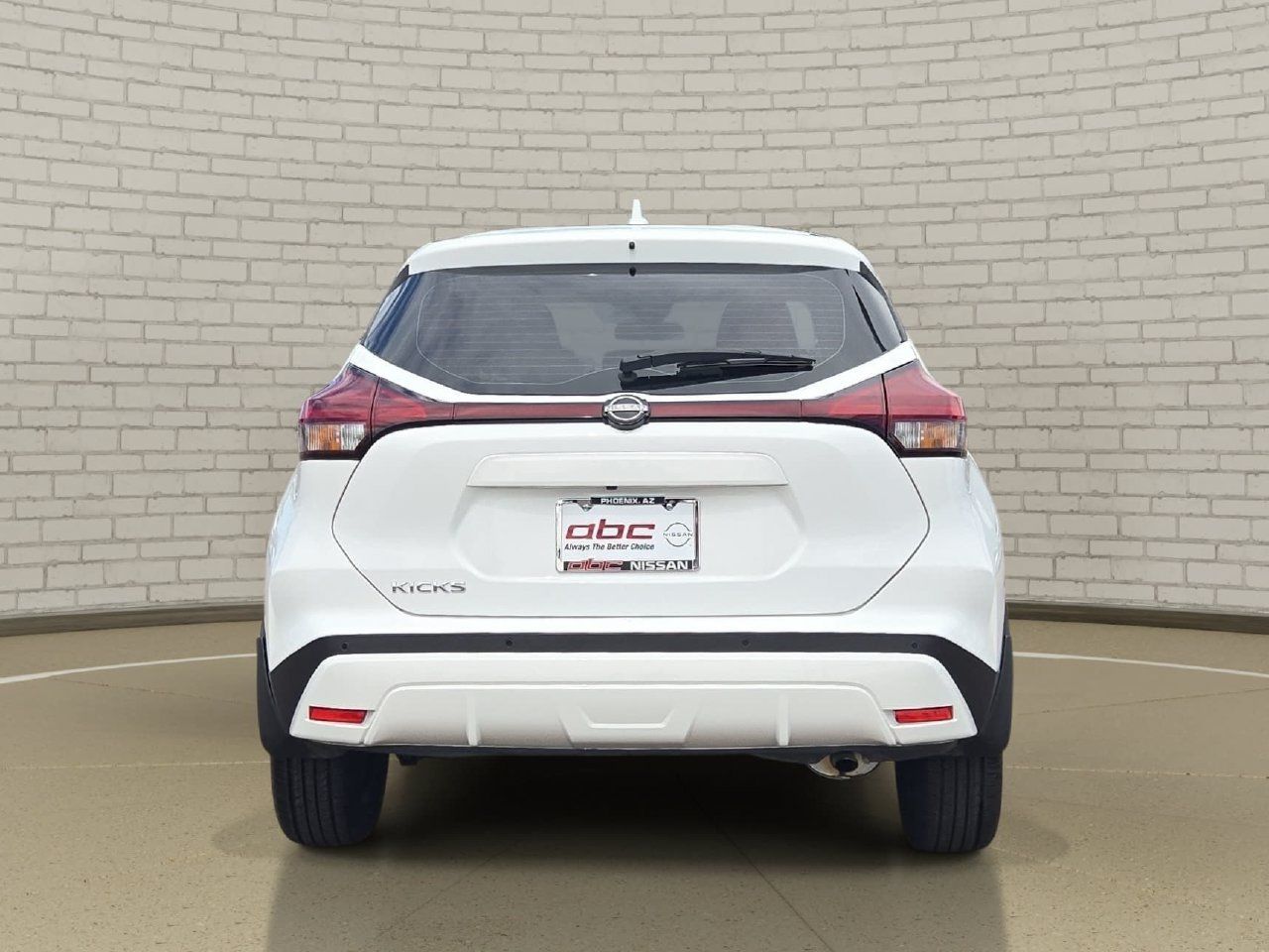 Used 2024 Nissan Kicks S FWD image 6