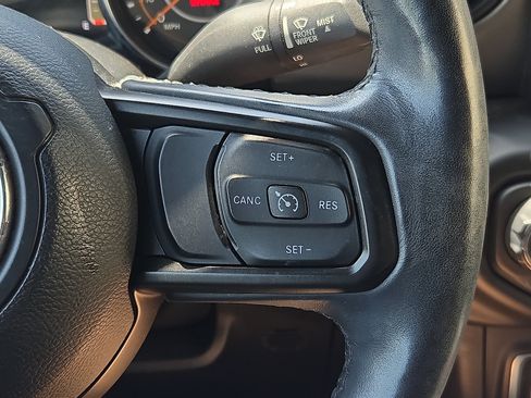 Used 2021 Jeep Wrangler Sport AWD/4WD image 24