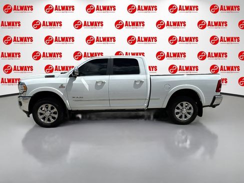 Used 2022 RAM 3500 Limited AWD/4WD image 9