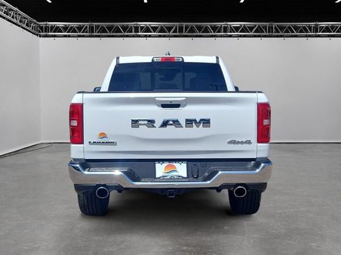Used 2026 RAM 1500 Laramie AWD/4WD image 6