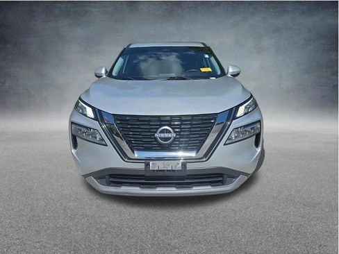 Used 2022 Nissan Rogue SV FWD image 12