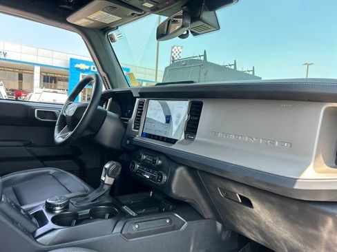 Used 2025 Ford Bronco Outer Banks AWD/4WD image 34