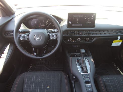 New 2026 Honda HR-V Sport image 14
