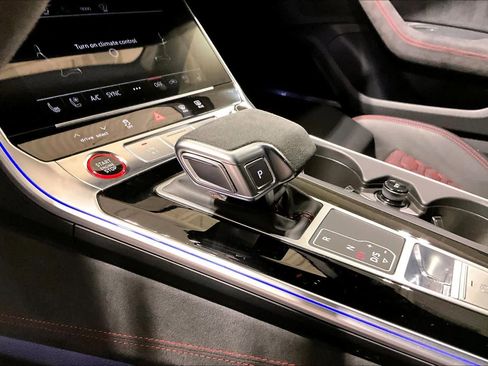 Used 2025 Audi RS 6 performance image 14