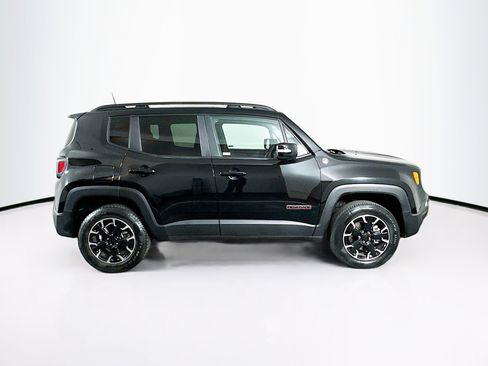 Used 2023 Jeep Renegade Trailhawk image 10