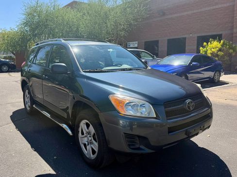 Used 2012 Toyota RAV4 FWD w/ Value Pkg image 3
