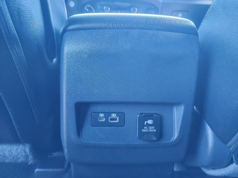 Used 2022 Nissan Frontier PRO-4X w/ Pro-4X Premium Package AWD/4WD image 10