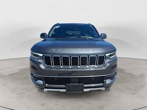 Used 2022 Jeep Wagoneer Series III w/ Premium Group I AWD/4WD image 6