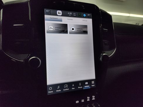 Used 2024 RAM 2500 Laramie w/ Night Edition image 49