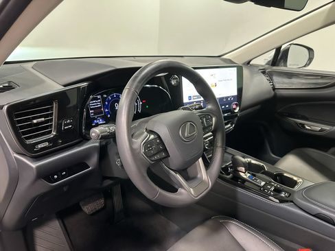 Used 2025 Lexus NX 350 AWD w/ Accessory Package (2T) image 8