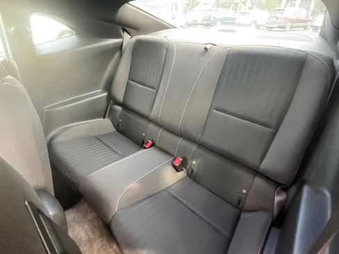 Used 2011 Chevrolet Camaro LS RWD image 20