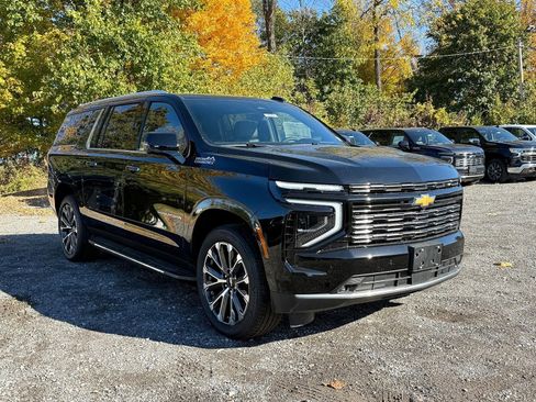 New 2025 Chevrolet Suburban High Country image 1