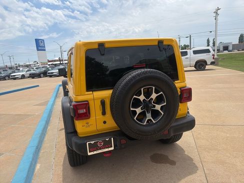 Used 2019 Jeep Wrangler Unlimited Rubicon AWD/4WD image 15