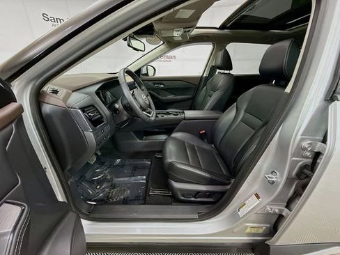 Used 2022 Nissan Rogue SL image 22