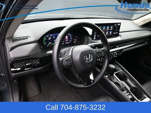 Used 2024 Honda Accord EX-L image 12