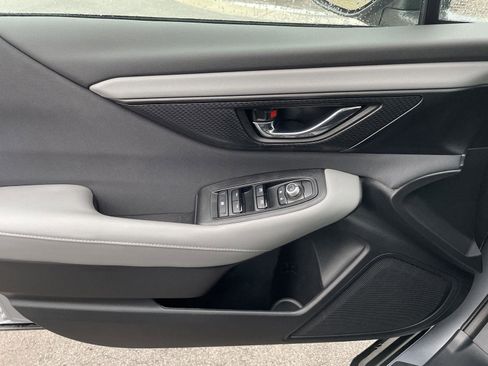 Certified 2025 Subaru Outback Premium image 8