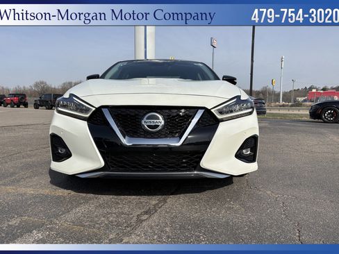 Used 2020 Nissan Maxima Platinum w/ Sport Mat Group image 2