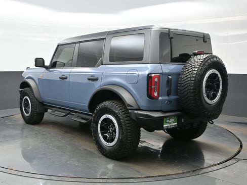 Used 2023 Ford Bronco Badlands image 4