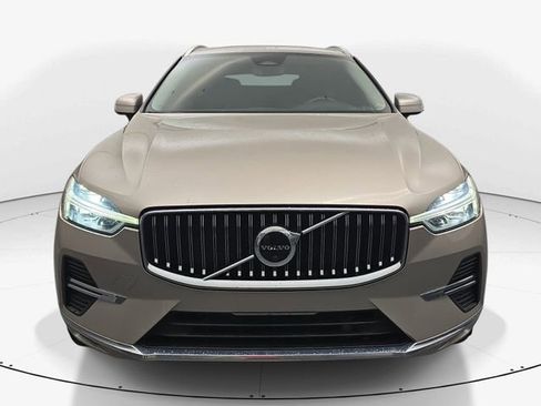 Used 2023 Volvo XC60 B5 Plus w/ Protection Package Premier FWD image 5