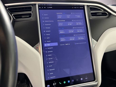 Used 2017 Tesla Model S 90D image 17