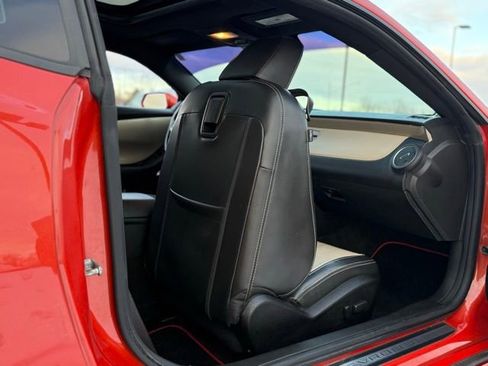 Used 2013 Chevrolet Camaro SS image 18