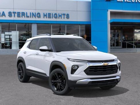 New 2026 Chevrolet TrailBlazer LT w/ Convenience Package FWD image 8