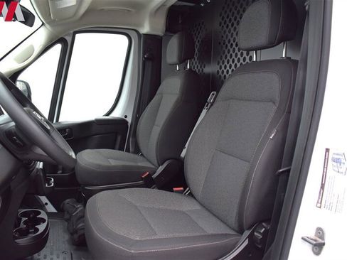Used 2025 RAM ProMaster 2500 w/ U-Haul Equipment Group FWD image 11