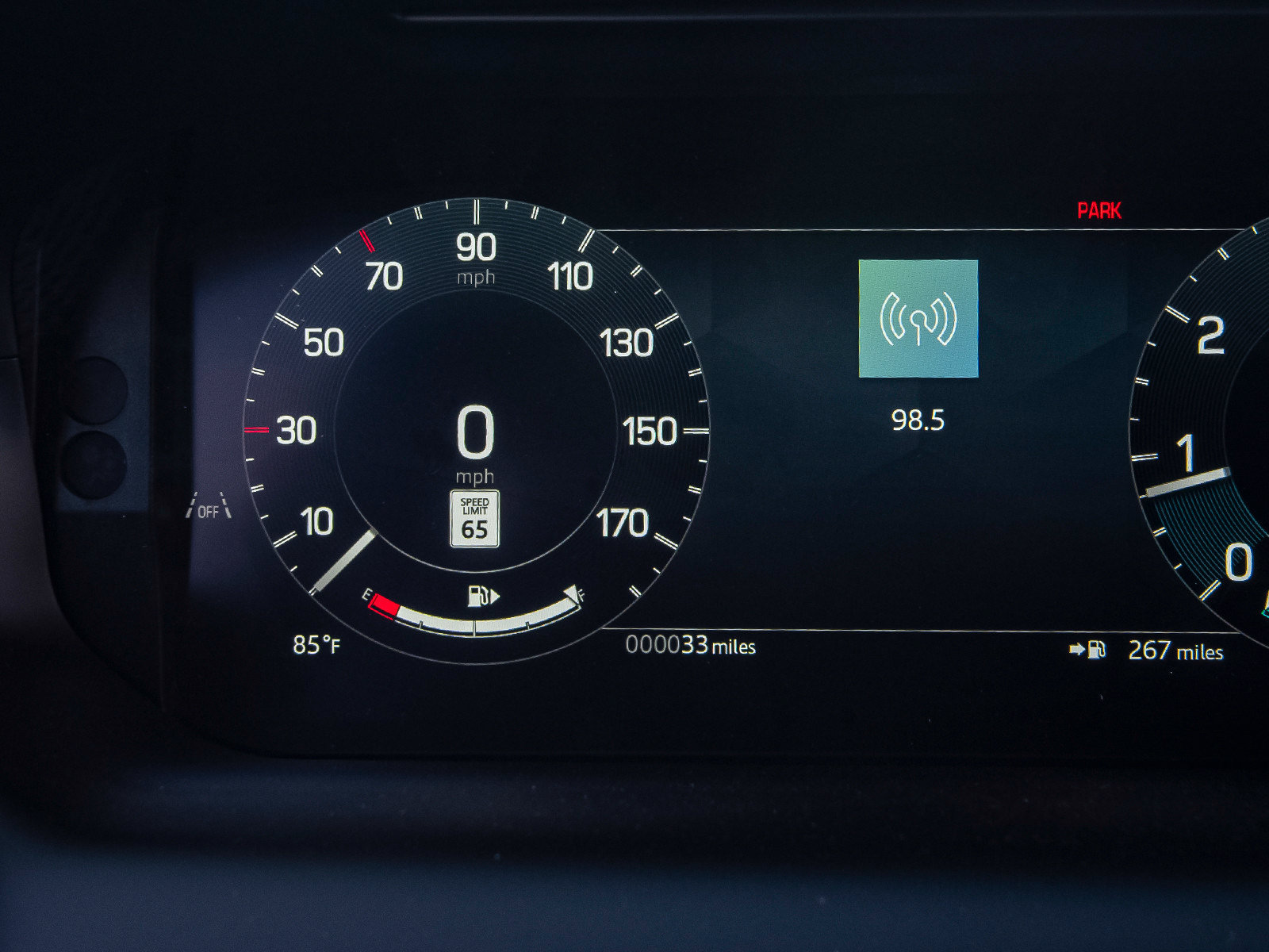 New 2026 Land Rover Discovery Sport Landmark AWD/4WD image 10