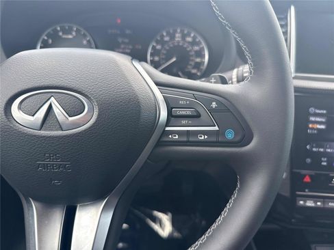 Certified 2025 INFINITI QX50 Luxe AWD/4WD image 19