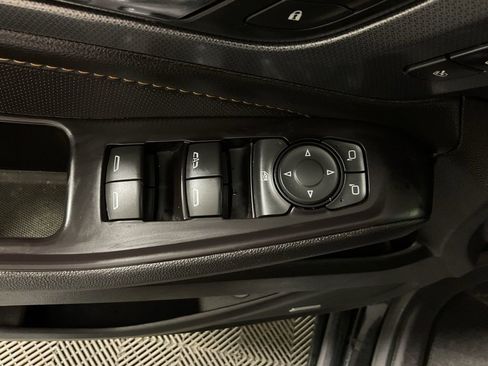 Used 2020 Chevrolet Traverse Premier w/ Redline Edition image 18