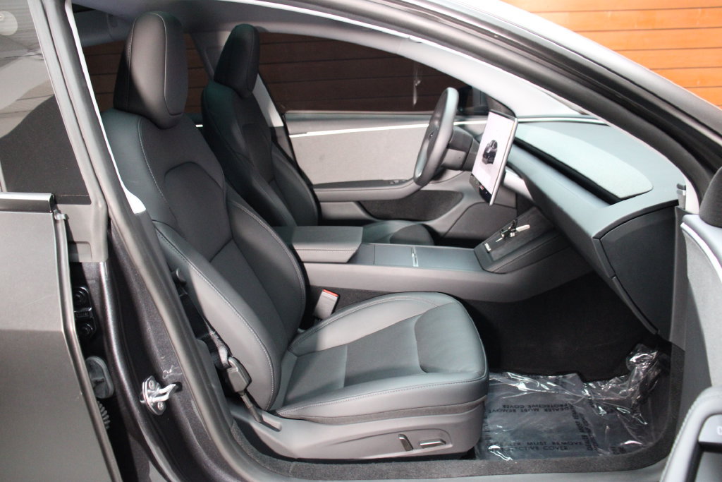 Used 2025 Tesla Model 3 Long Range RWD image 6