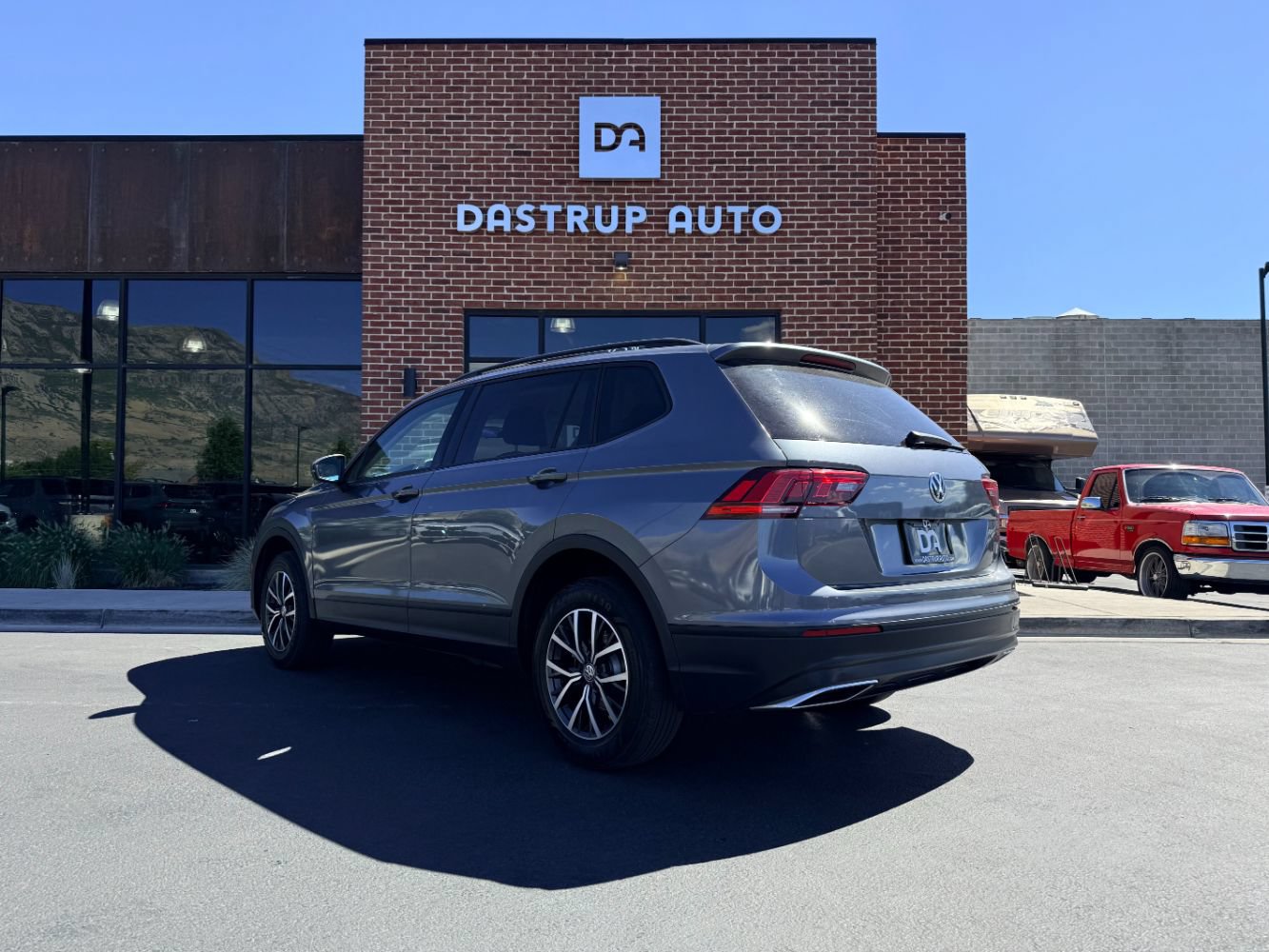 Used 2021 Volkswagen Tiguan S AWD/4WD image 6