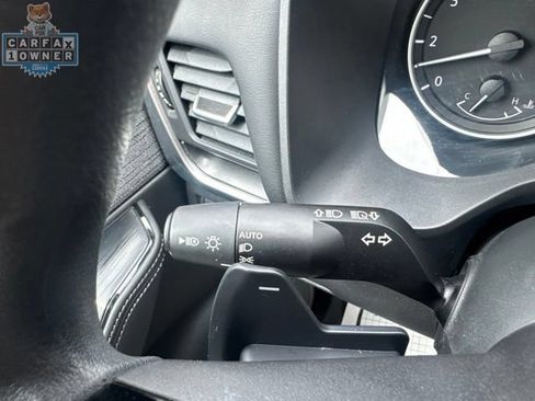 Used 2023 Nissan Rogue SV AWD/4WD image 27