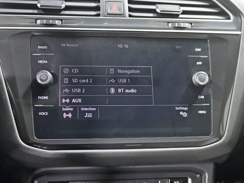 Used 2019 Volkswagen Tiguan SEL w/ 3rd Row Seat Package image 20