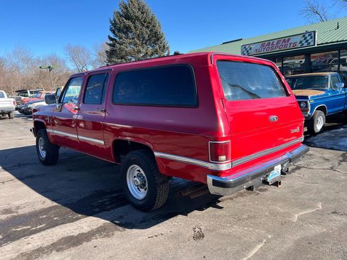 Used 1988 Chevrolet Suburban 2500 image 7