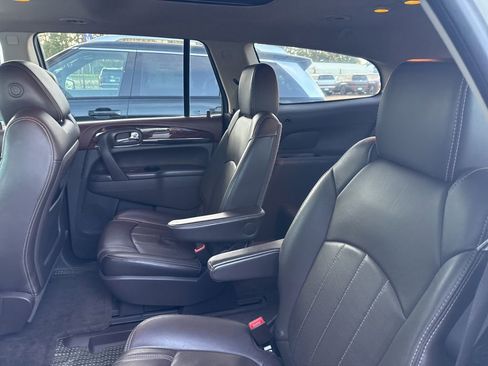 Used 2013 Buick Enclave Premium w/ Trailering Provision Package image 5