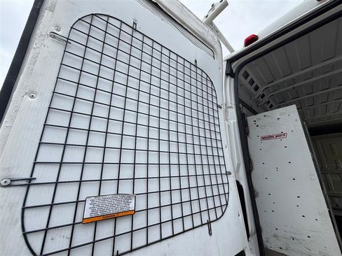 Used 2017 RAM ProMaster 2500 FWD image 9