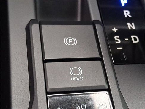 Certified 2025 Toyota Tacoma SR image 26