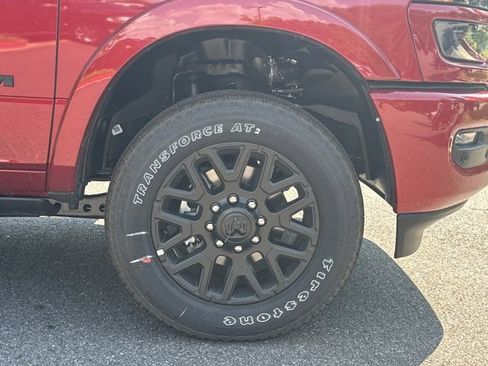 New 2026 RAM 2500 Limited AWD/4WD image 12