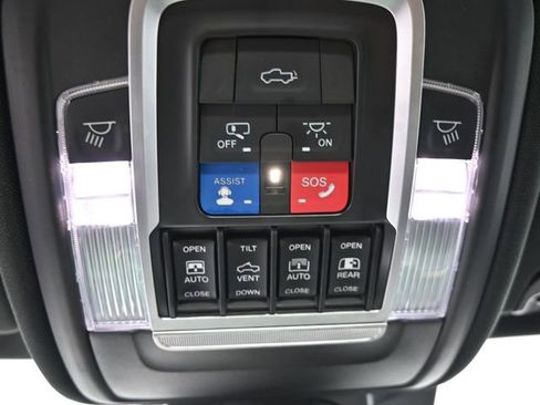 Used 2021 RAM 1500 Limited image 35