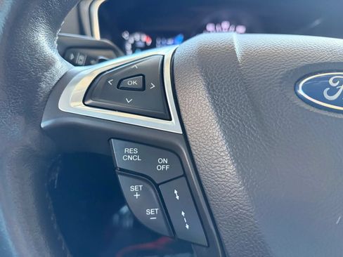 Used 2015 Ford Fusion Titanium AWD/4WD image 30