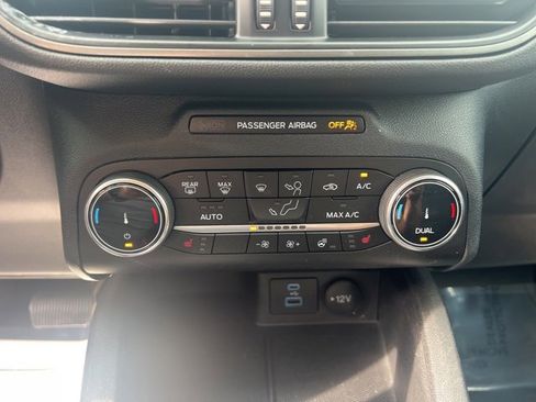 Used 2023 Ford Escape Active image 29