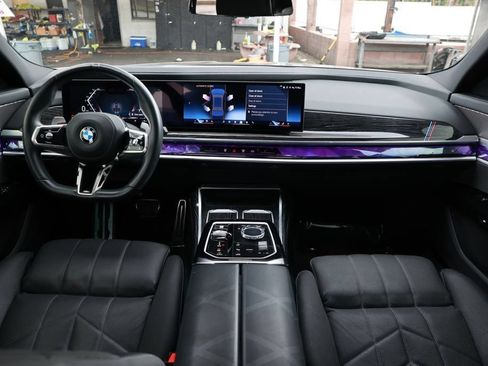 Used 2023 BMW 740i w/ Executive Package RWD image 24
