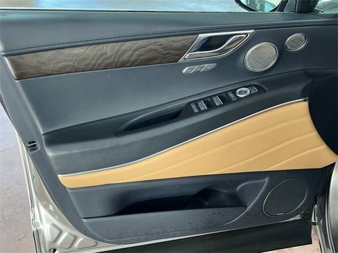 Used 2022 Genesis GV80 3.5T Advanced + image 26