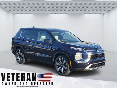 New 2025 Mitsubishi Outlander SE