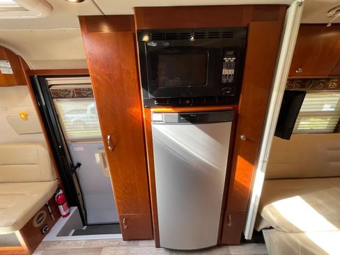 Used 2013 Mercedes-Benz Sprinter 3500 image 24